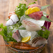 Assorted sashimi