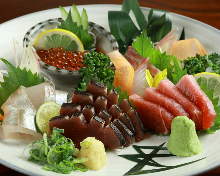 Assorted sashimi