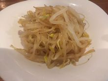 Bean sprouts namul (Korean seasoned bean sprouts)