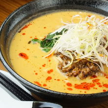 Chinese noodles in Sichuan-style sesame paste soup