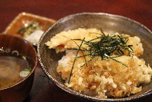 Tempura rice bowl