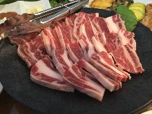 Bone-in kalbi (short ribs)