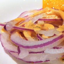 Sliced onions