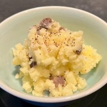 Potato salad/Kimchi/Edamame/Hiyayakko/Cucumber snacks