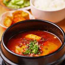 Sundubu (Sundubu-jjigae)