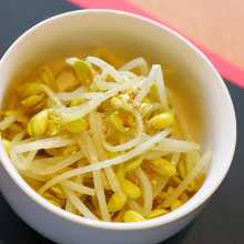 Bean sprouts namul (Korean seasoned bean sprouts)