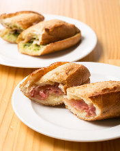 Baguette sandwich