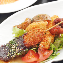 Assorted deep fried dishes