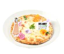 Tomato sauce pizza with Yoru character sheet(Spy family collaboration food)