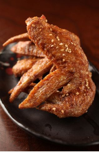 Deep-fried spicy chicken wing tips