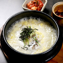 Tail gukbap (with kimchi)