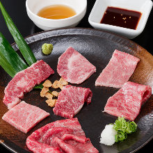 Assorted yakiniku meat of the day