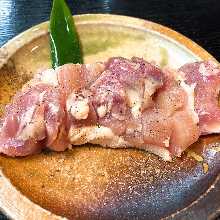 Salted and grilled chicken thigh