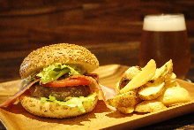 Other hamburgers / hot dogs