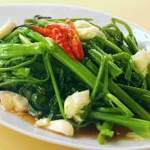 Stir-fried water spinach