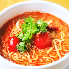 Tom yum goong ramen