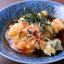 Deep-fried tofu in broth