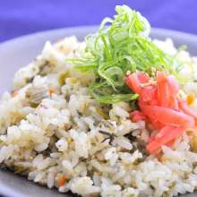 Fried rice with leaf mustard