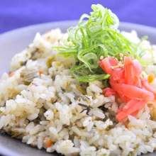Fried rice with leaf mustard