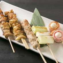 Assorted grilled chicken skewers