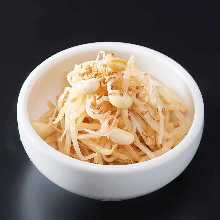 Bean sprouts namul (Korean seasoned bean sprouts)