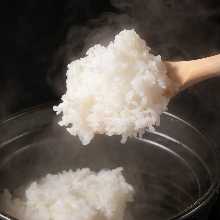 Donabe Gohan (rice in an earthen pot)