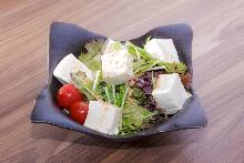 Tofu salad with sesame sauce Tofu salad with sesame sauce
