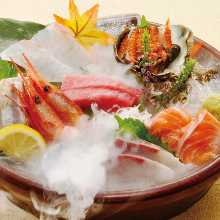 Assorted sashimi