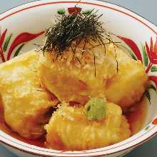 Deep-fried tofu and fried vegetables