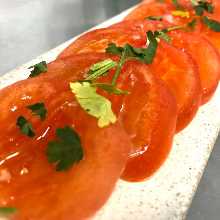 Sliced tomato