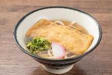 Wheat noodles with sweet fried tofu