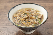 Wheat noodles topped with fried offal