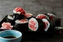 Bluefin Tuna Nakaochi Roll