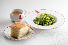onion soup set (Salad & Focaccia)