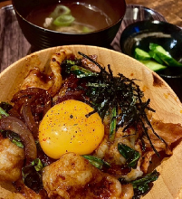 Kyoto's glutinous pork kimchi bowl