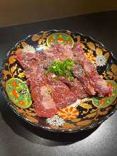 Skirt steak with green onion and salt