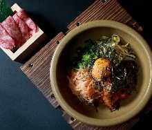 Stone-cooked kalbi bibimbap