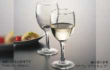 Wine (glass)