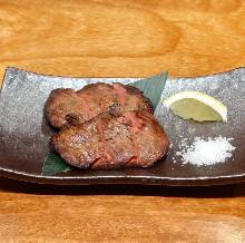 Straw-seared beef tongue