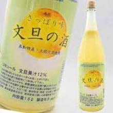 Pomelo liqueur