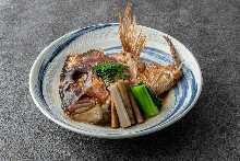 Simmered bony parts of seabream