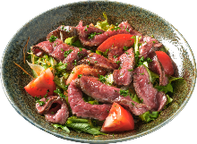 Japanese black beef tataki salad