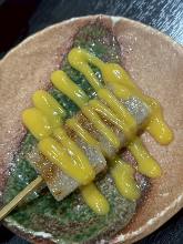 Grilled Konjac with Roe on a Hot Plate