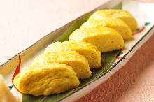 Japanese-style rolled omelet