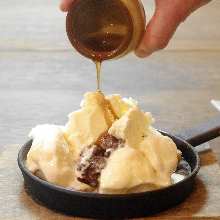 Ogura toast (toast with red bean paste)