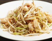 Yakisoba noodles