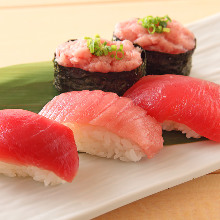 Tuna sushi platter