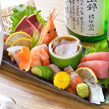 Assorted sashimi