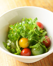 Tomato salad