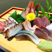 Assorted sashimi, 9 kinds